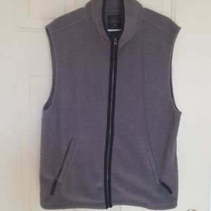 Faded glory fleece Vest Mens/Unisex Look